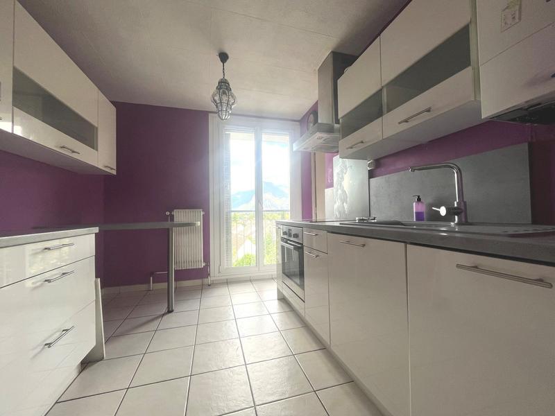 Appartement - 86 m² - 5 pièces