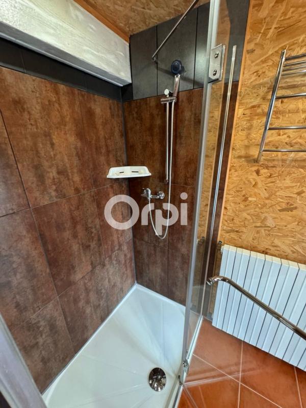 Maison - 338 m² - 6 pièces