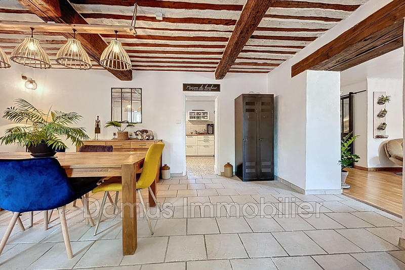 Mas - 150 m² - 7 pièces