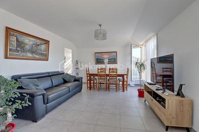 Appartement - 87 m² - 4 pièces