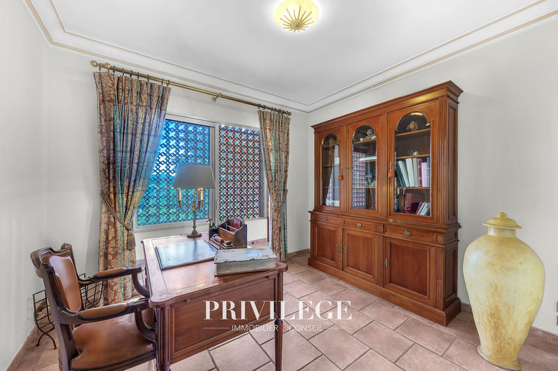 Villa - 170 m² - 7 pièces