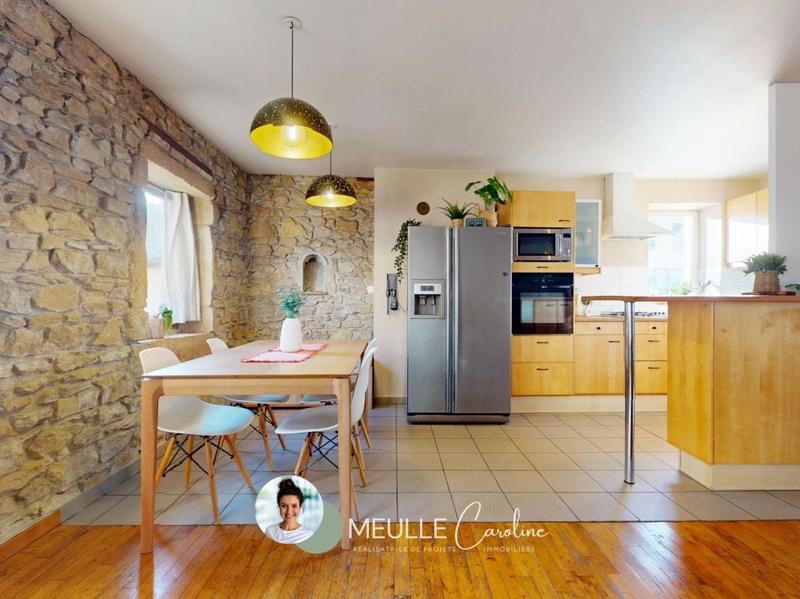 Appartement - 96 m² - 4 pièces