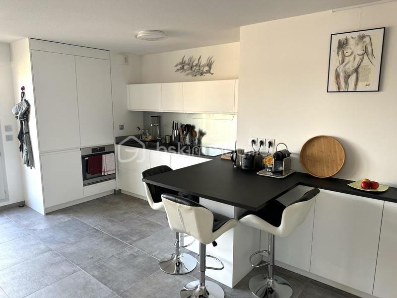 Appartement - 67 m² - 3 pièces