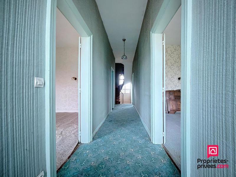 Maison - 165 m² - 6 pièces