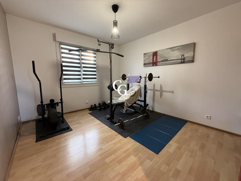 Maison - 144 m² - 5 pièces