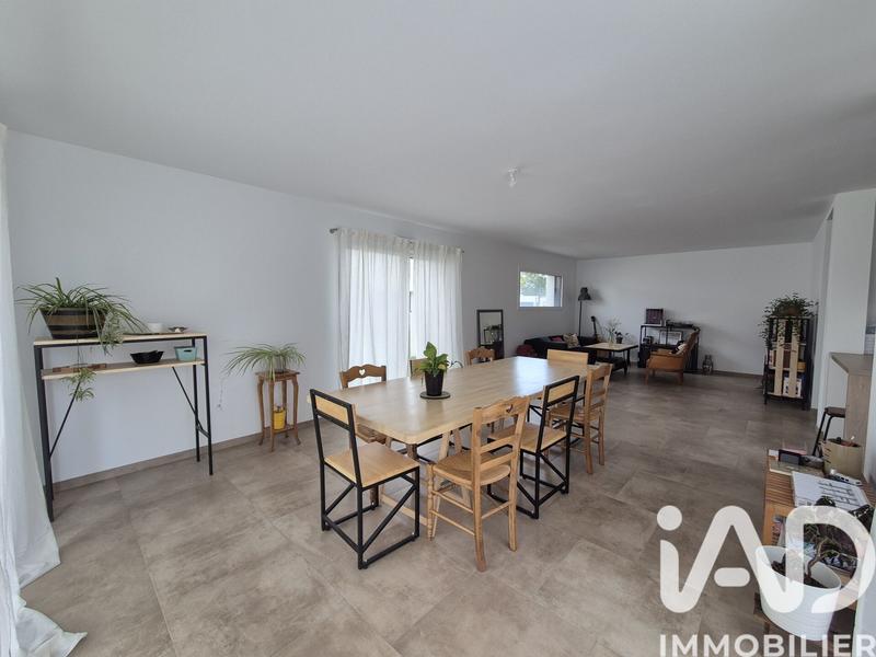 Maison - 145 m² - 5 pièces