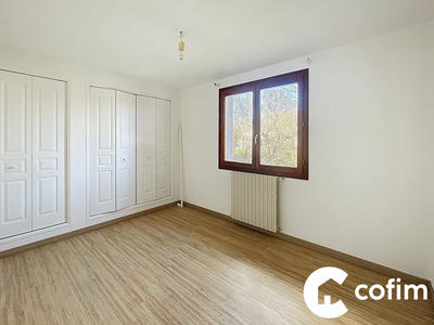 Maison - 161 m² - 6 pièces