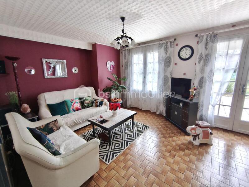 Maison - 93 m² - 4 pièces