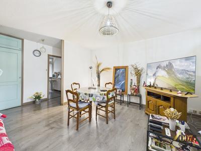 Appartement - 56 m² - 3 pièces