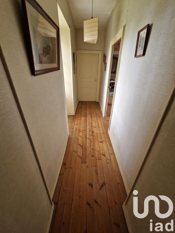 Maison - 567 m² - 12 pièces