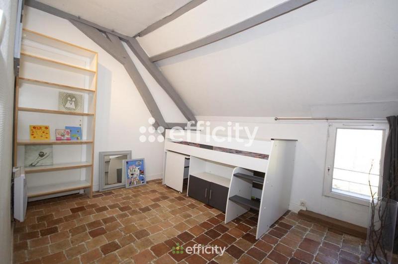 Maison - 176 m² - 7 pièces