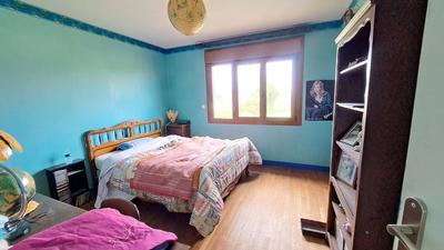 Maison - 168 m² - 10 pièces