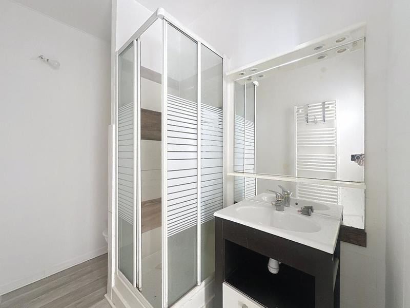 Studio - 30 m² - 1 pièce