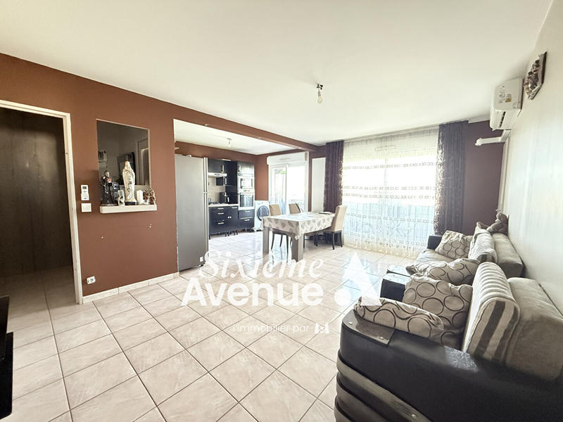 Appartement - 72 m² - 4 pièces