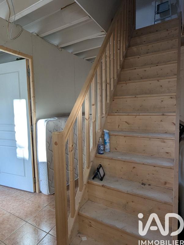 Maison - 200 m² - 8 pièces