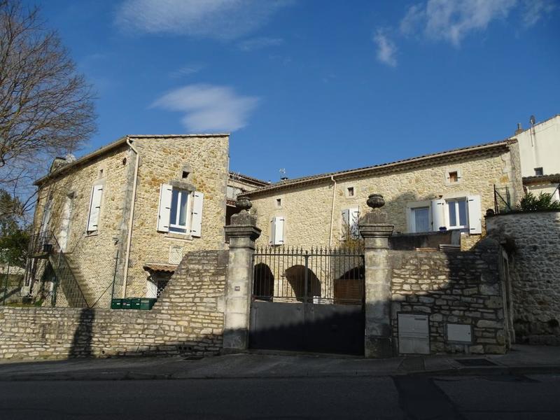 Maison de village - 225 m² - 12 pièces