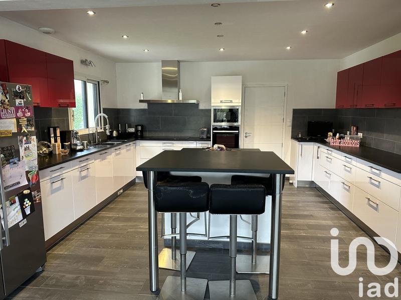 Maison - 190 m² - 7 pièces