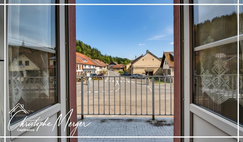 Maison - 245 m² - 8 pièces