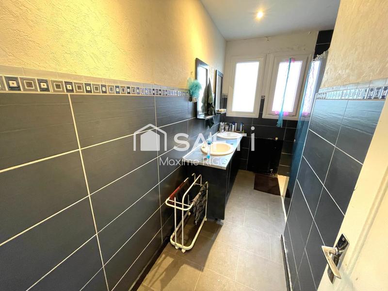 Maison - 186 m² - 7 pièces