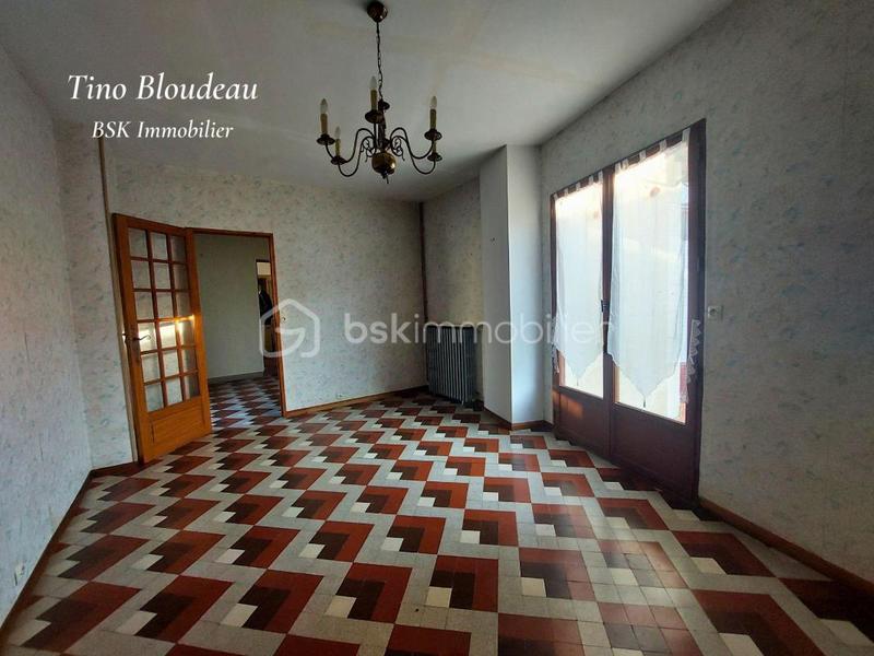 Maison ancienne - 305 m² - 13 pièces