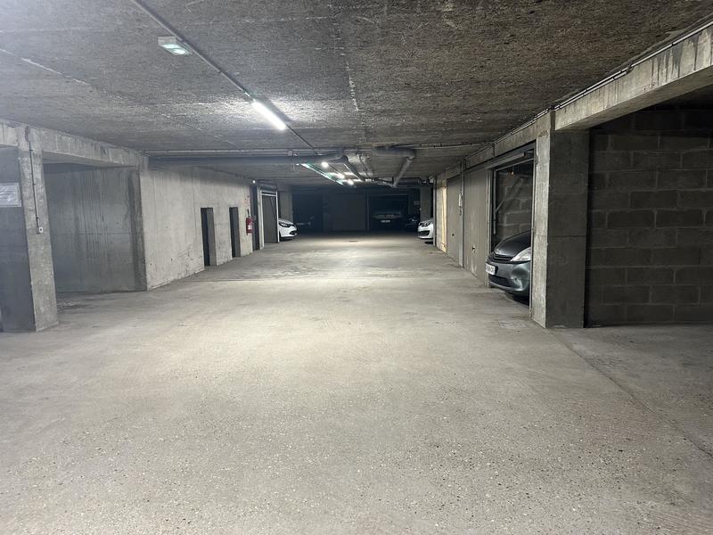 Local commercial - 104 m² - 4 pièces