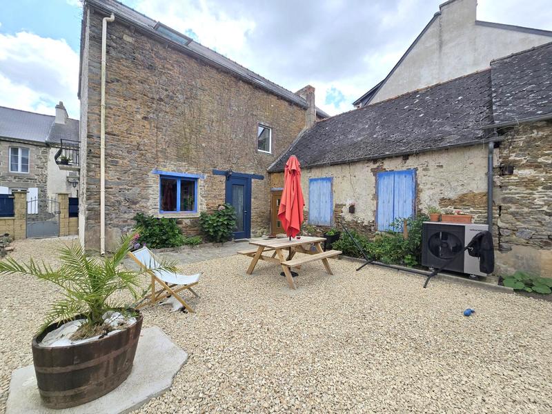 Maison traditionnelle - 125 m² - 4 pièces