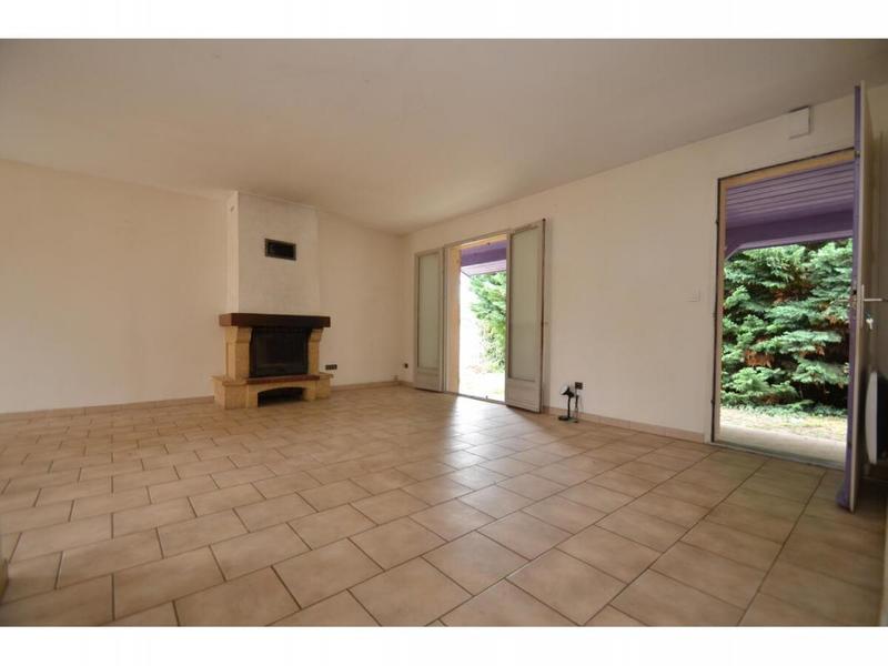 Maison - 94 m² - 5 pièces