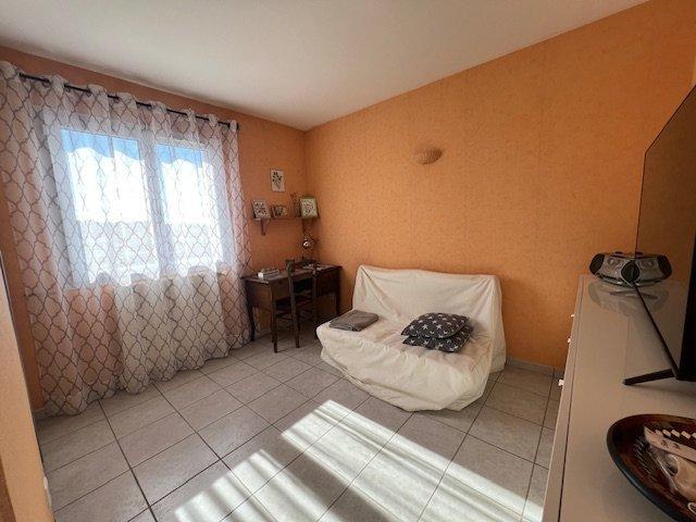 Maison - 92 m² - 5 pièces