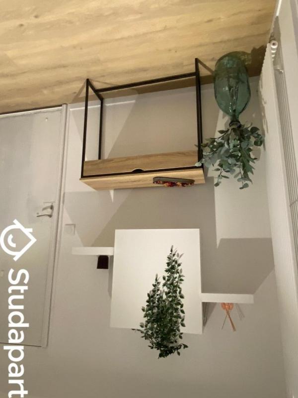 Chambre - 10 m² - 1 pièce