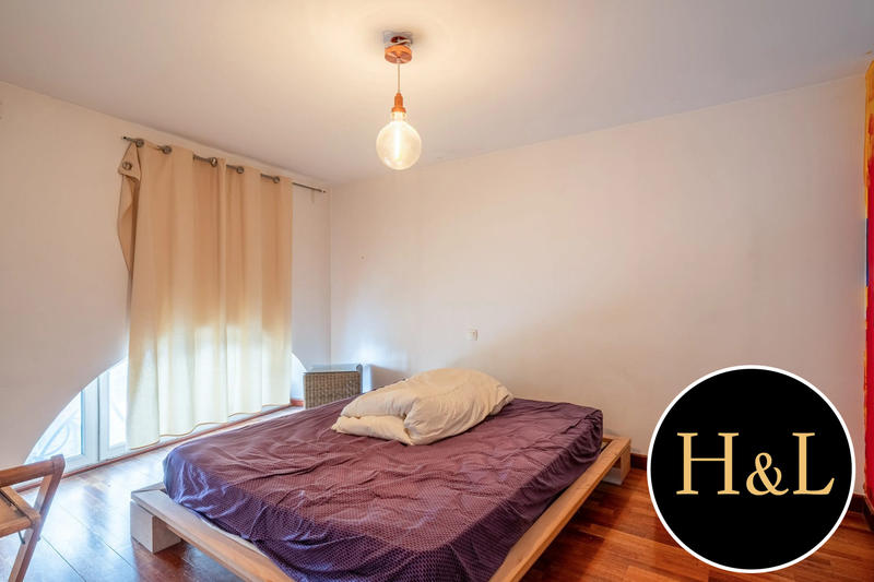 Duplex - 111 m² - 4 pièces