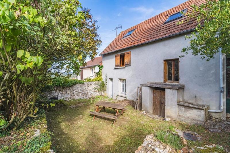 Maison - 98 m² - 4 pièces