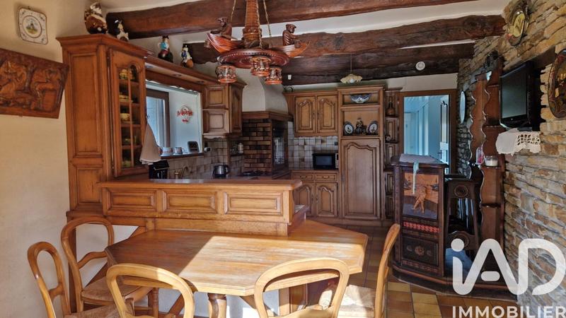 Maison - 198 m² - 6 pièces