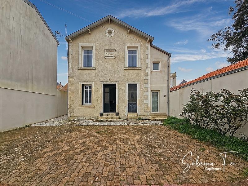 Maison - 86 m² - 4 pièces