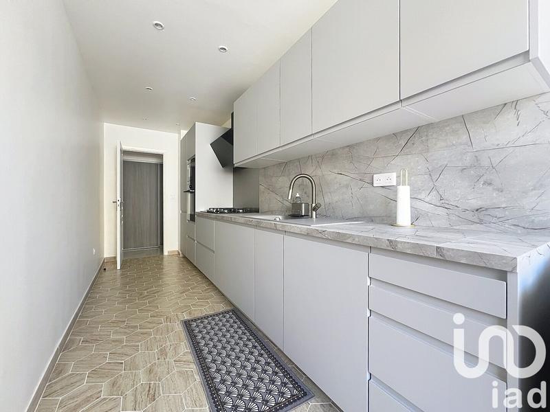 Appartement - 80 m² - 3 pièces