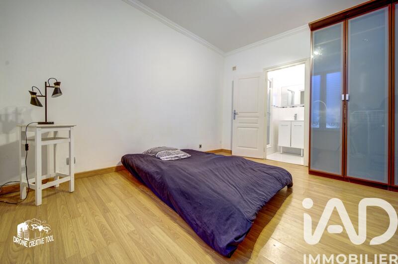 Maison de village - 205 m² - 8 pièces