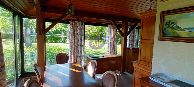 Maison - 140 m² - 6 pièces