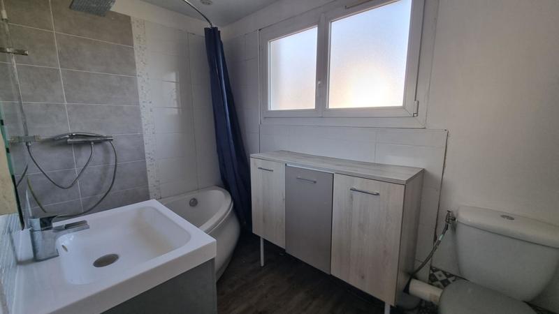 Maison - 74 m² - 4 pièces