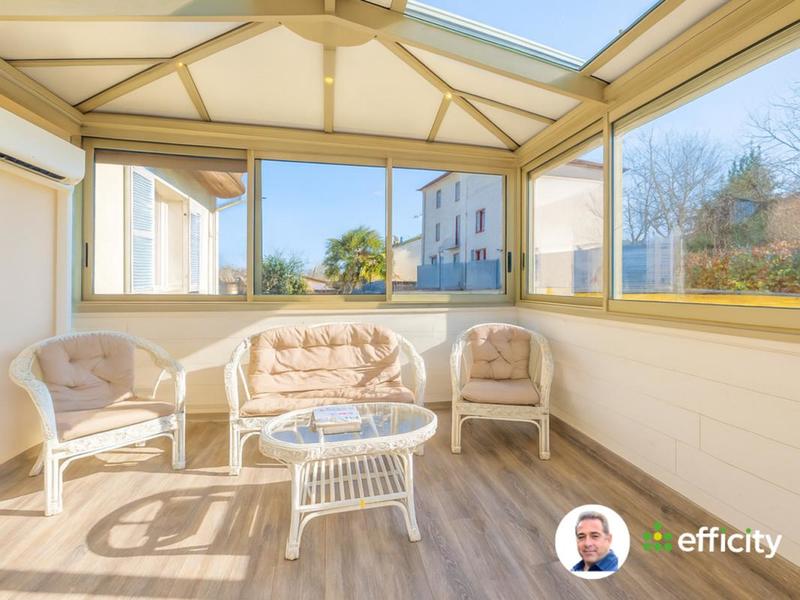 Pavillon - 187 m² - 7 pièces