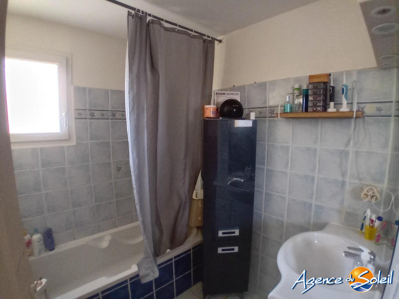 Villa - 99 m² - 5 pièces