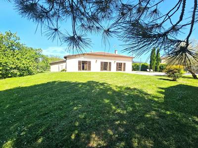 Corps de ferme - 257 m² - 6 pièces