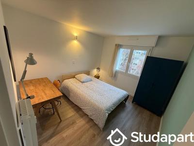 Chambre - 12 m² - 1 pièce