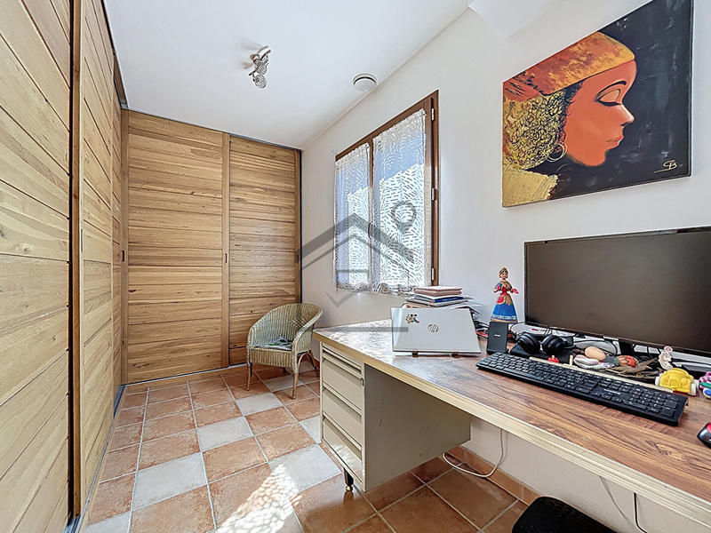 Villa - 161 m² - 7 pièces