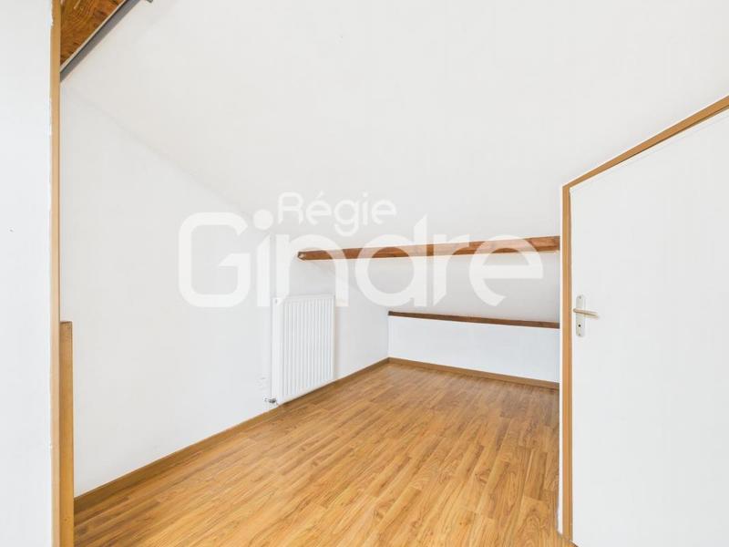 Appartement - 80 m² - 5 pièces