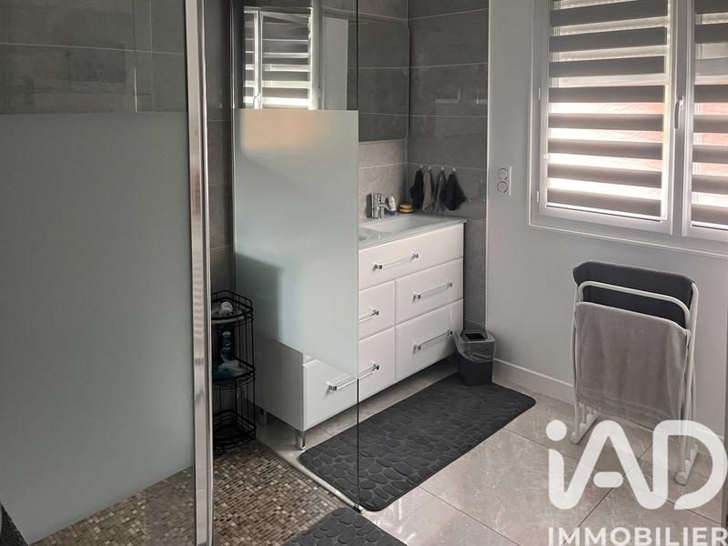 Maison - 160 m² - 10 pièces