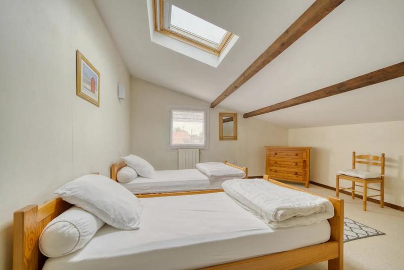 Demeure - 307 m² - 5 pièces