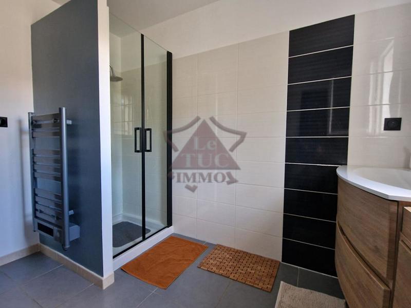 Maison - 105 m² - 4 pièces