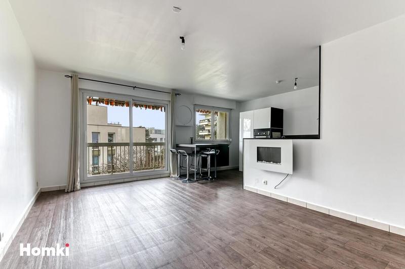 Appartement - 83 m² - 4 pièces