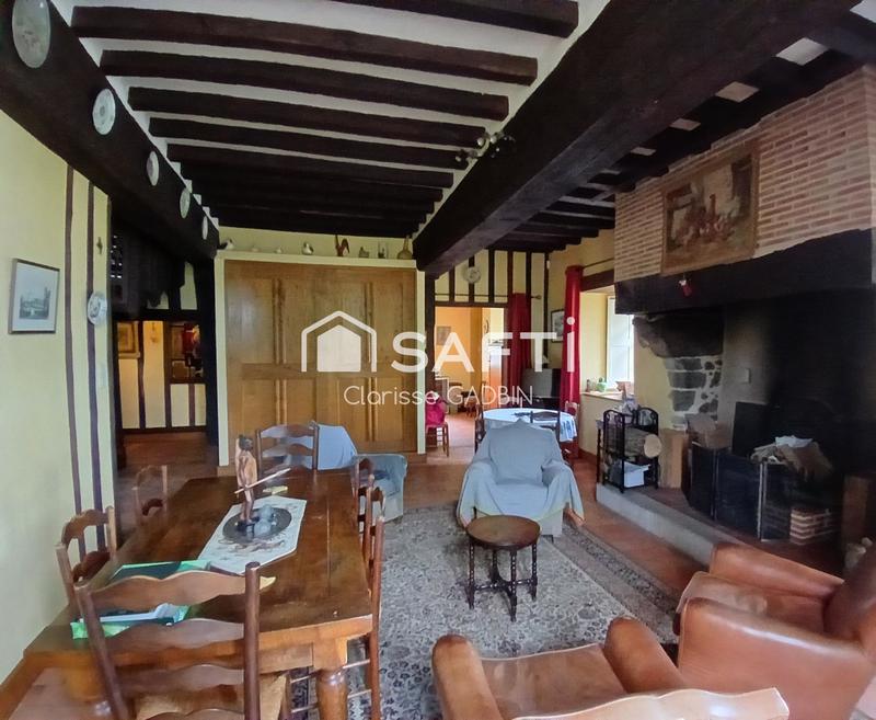 Propriété - 585 m² - 18 pièces