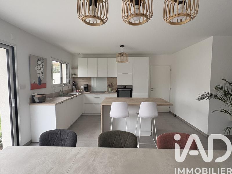 Maison - 136 m² - 4 pièces