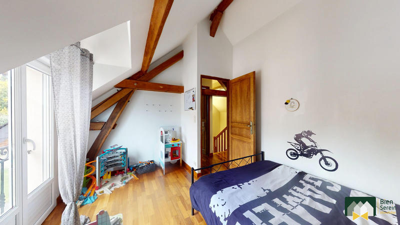 Maison ancienne - 206 m² - 9 pièces